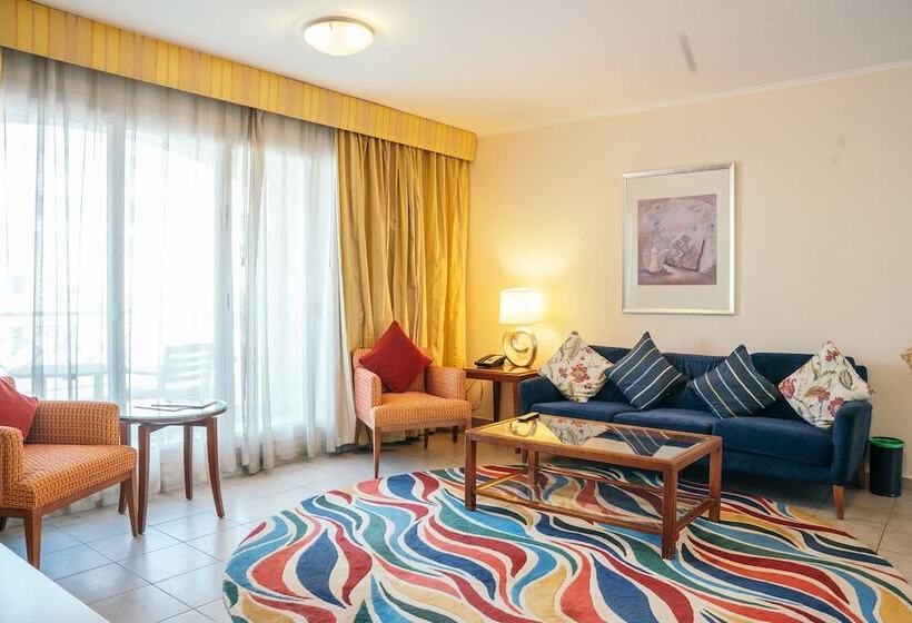 2 Bedrooms Apartment Lake View, Millennium Lakeview