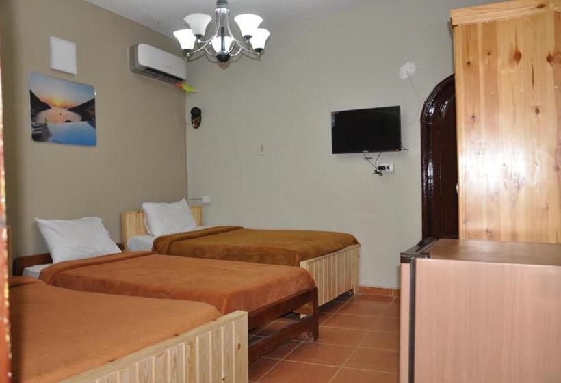 اتاق استاندارد سه نفره, Dahab Plaza