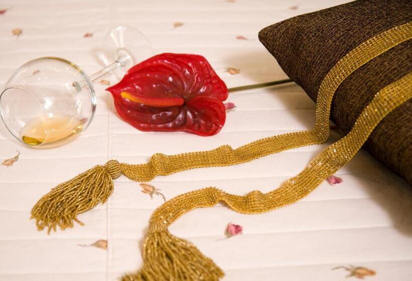 标准房带园景, Dellas Boutique