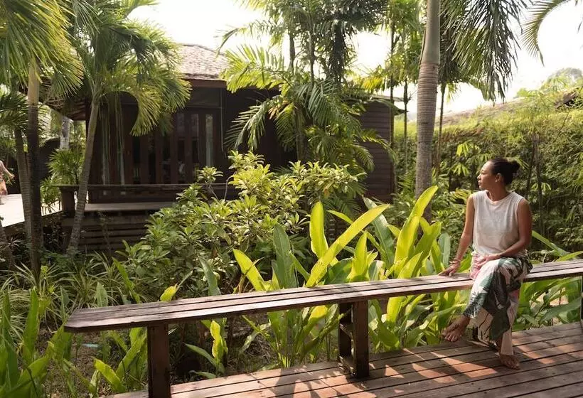 اتاق لوکس, Gajapuri Resort Koh Chang