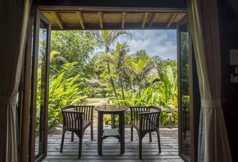اتاق لوکس با چشم‌انداز دریا, Gajapuri Resort Koh Chang