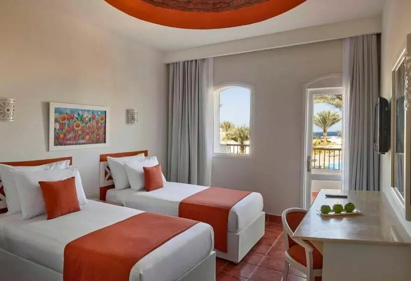 اتاق استاندارد با چشم‌انداز باغ, Jaz Neo Reef Marsa