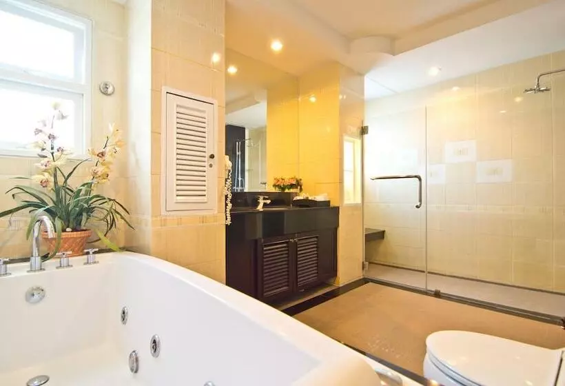 スイート, Lk Royal Suite