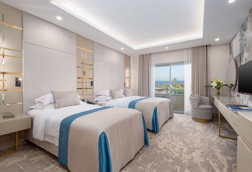 Номер Стандарт, Merit Park Hotel Casino & Spa