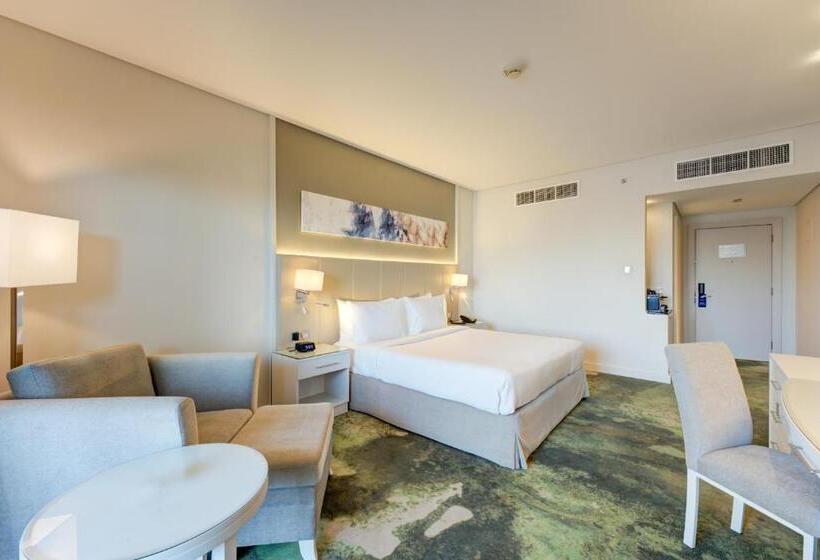 Номер Deluxe Кровать Кинг, Millennium Lakeview