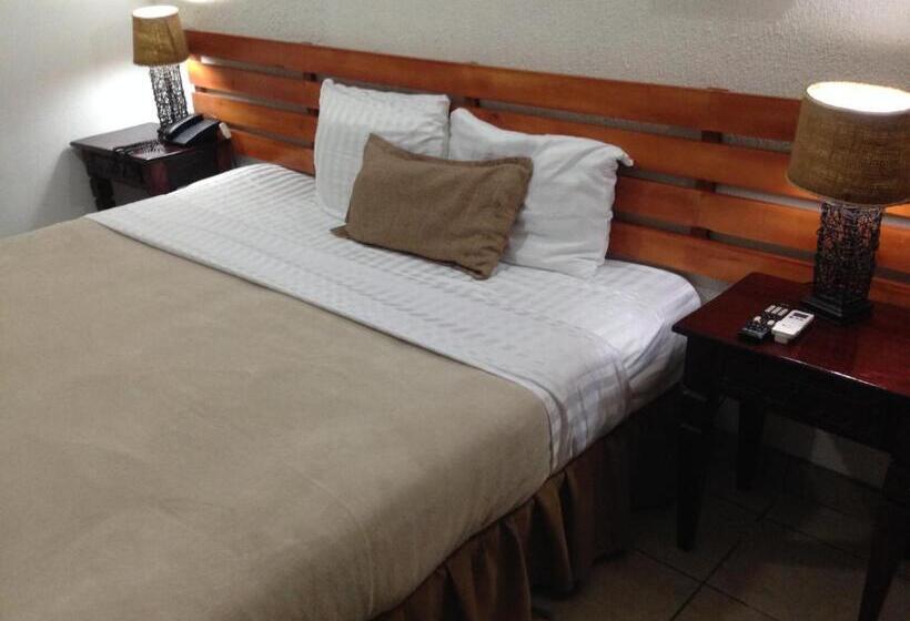 اتاق استاندارد با تخت بزرگ, Mozonte