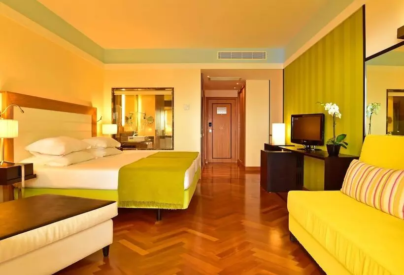 オーシャンビュークラシックルーム, Pestana Promenade Ocean Resort