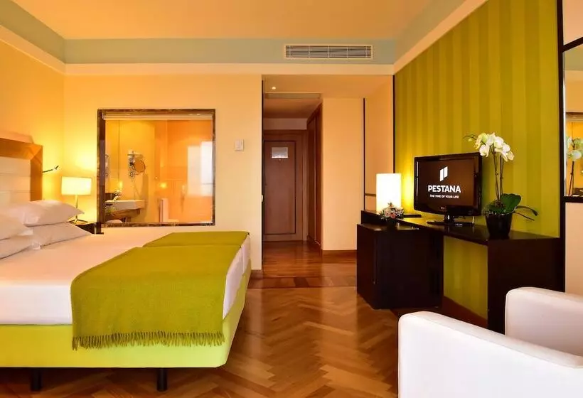 オーシャンビュースーペリアールーム, Pestana Promenade Ocean Resort