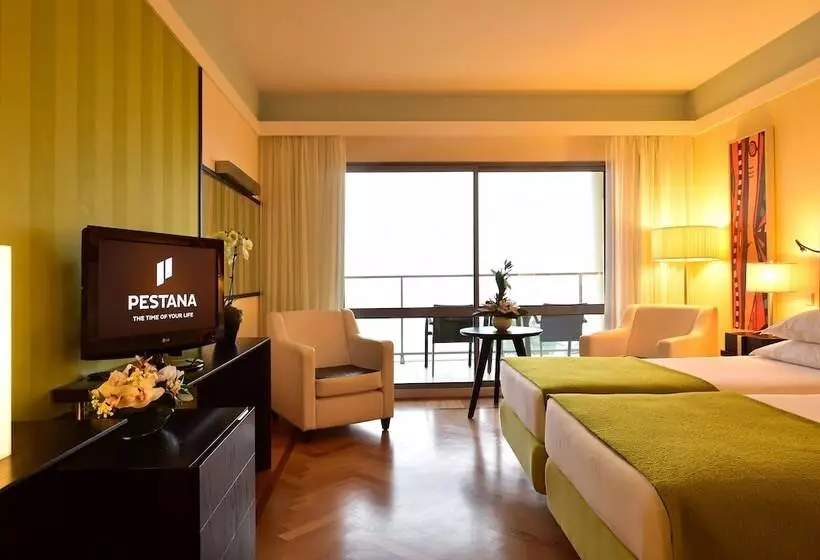 オーシャンビュースーペリアールーム, Pestana Promenade Ocean Resort