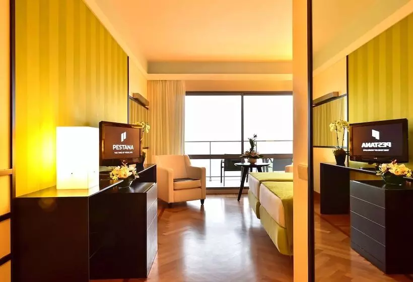 オーシャンビュースーペリアールーム, Pestana Promenade Ocean Resort