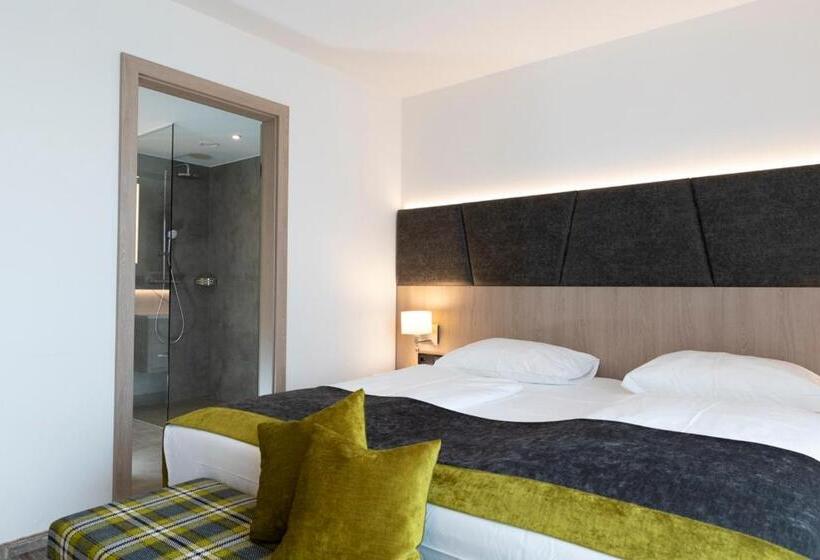 Номер Superior, Plattenwirt