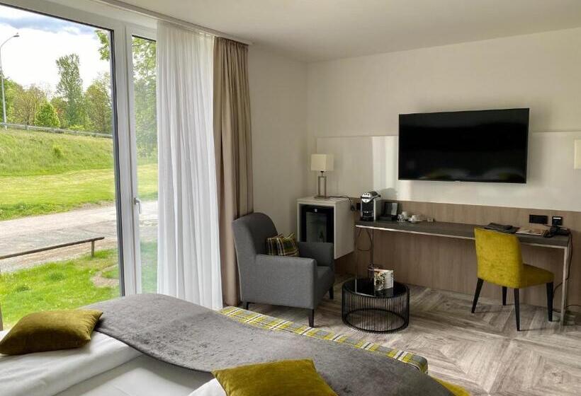 Номер Superior, Plattenwirt