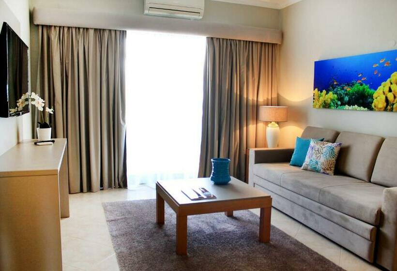 침실 1개 풀장 전망 아파트, The Navigator Solaqua