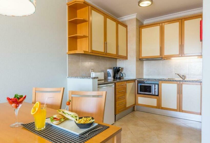 침실 1개 풀장 전망 아파트, The Navigator Solaqua