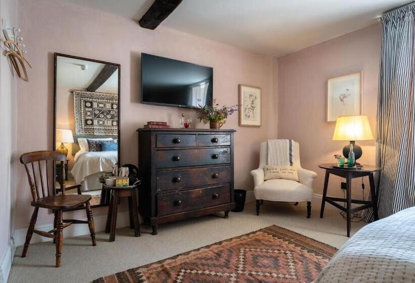 חדר סופריור עם מיטת קינג, Royal Oak Ramsden