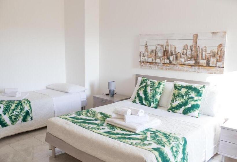 Семейный Номер Deluxe, B&b La Quercia Budoni, Tanaunella