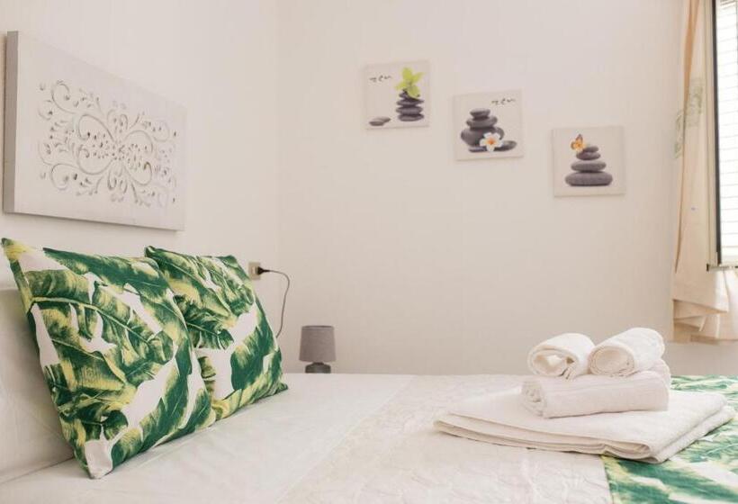 חדר סופריור, B&b La Quercia Budoni, Tanaunella