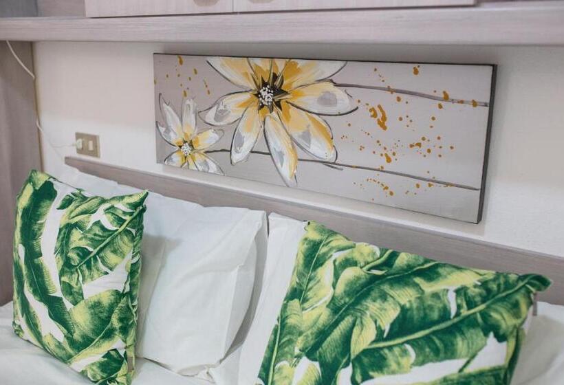 Номер Стандарт, B&b La Quercia Budoni, Tanaunella