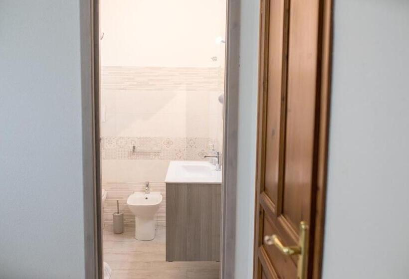 חדר סטנדרט, B&b La Quercia Budoni, Tanaunella