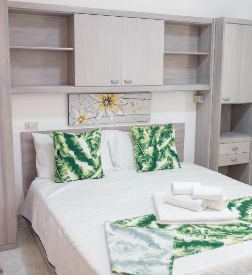 חדר סטנדרט, B&b La Quercia Budoni, Tanaunella