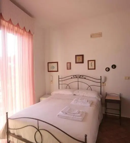 اتاق استاندارد با بالکن, B&b Nonna Maria
