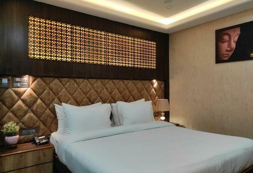 غرفة ديلوكس, Aavas Inn