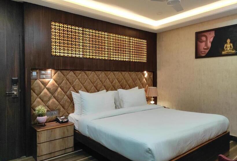 غرفة ديلوكس, Aavas Inn