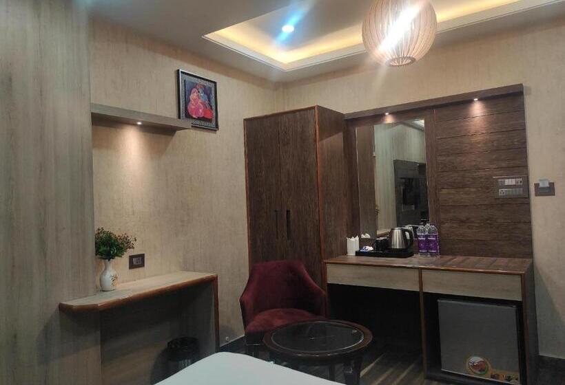 اتاق استاندارد, Aavas Inn