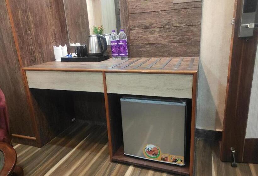 غرفة قياسية, Aavas Inn