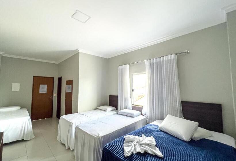 4인용 스탠다드 룸, Dallas Hotel Premium