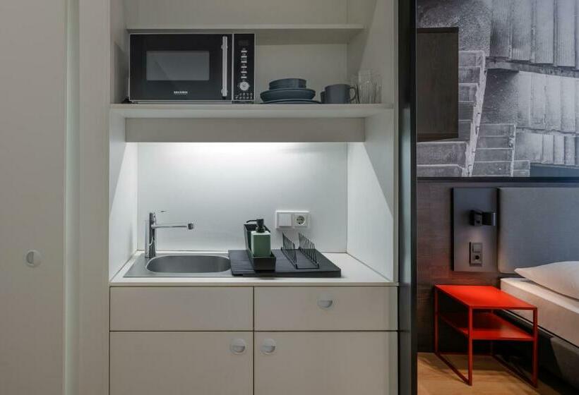 수피리어 룸, Dean S Home Budapest