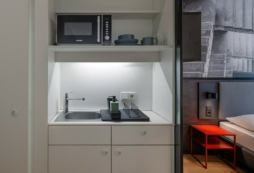 수피리어 룸, Dean S Home Budapest