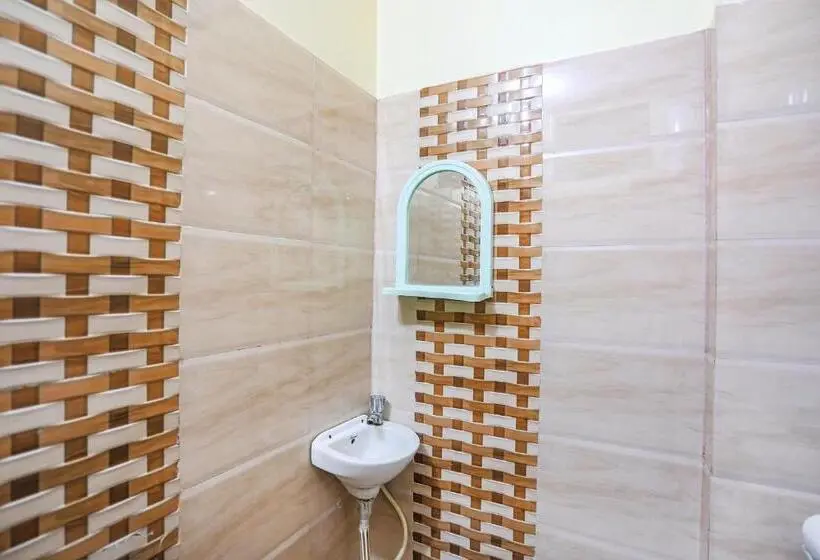 デラックスルーム, Fabexpress Kanha Dham