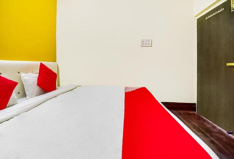 اتاق کلاسیک سه تخته, Oyo 63331 Ambika Dx