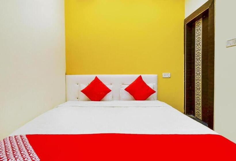 اتاق کلاسیک سه تخته, Oyo 63331 Ambika Dx