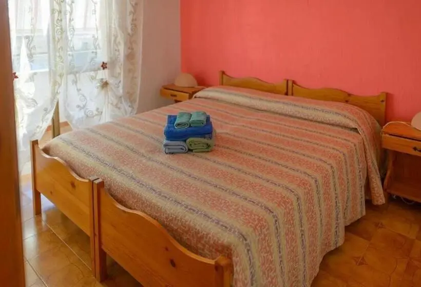 اتاق استاندارد با بالکن, Villa Del Sole