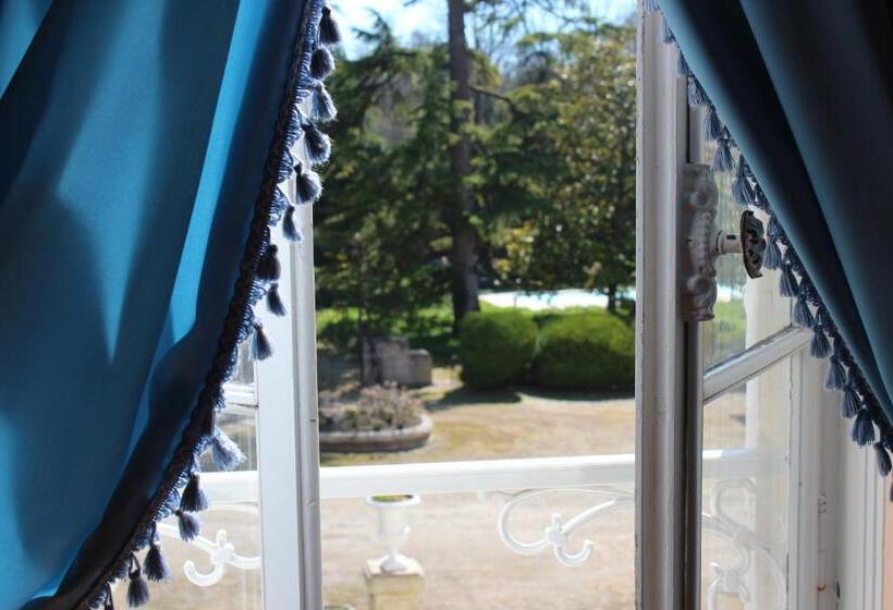 デラックスルーム, Chateau De Mesnac