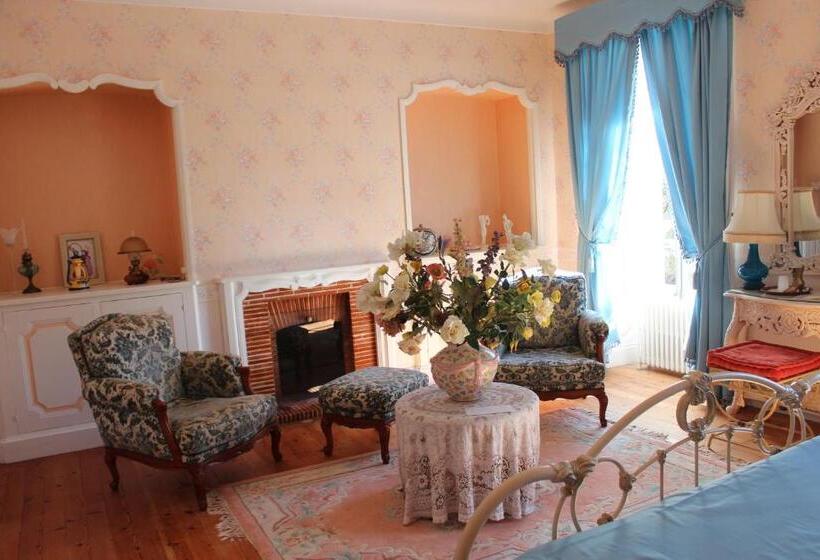 デラックスルーム, Chateau De Mesnac