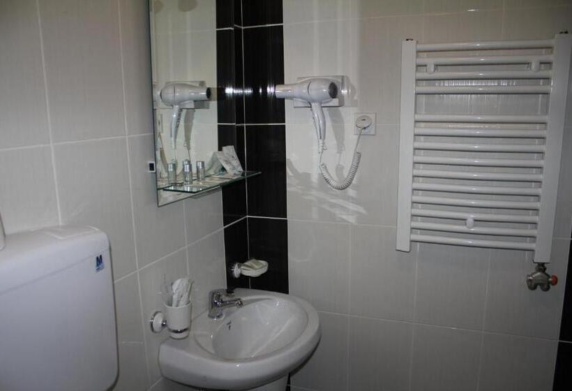 آپارتمان 1 خوابه, Feniks Požarevac