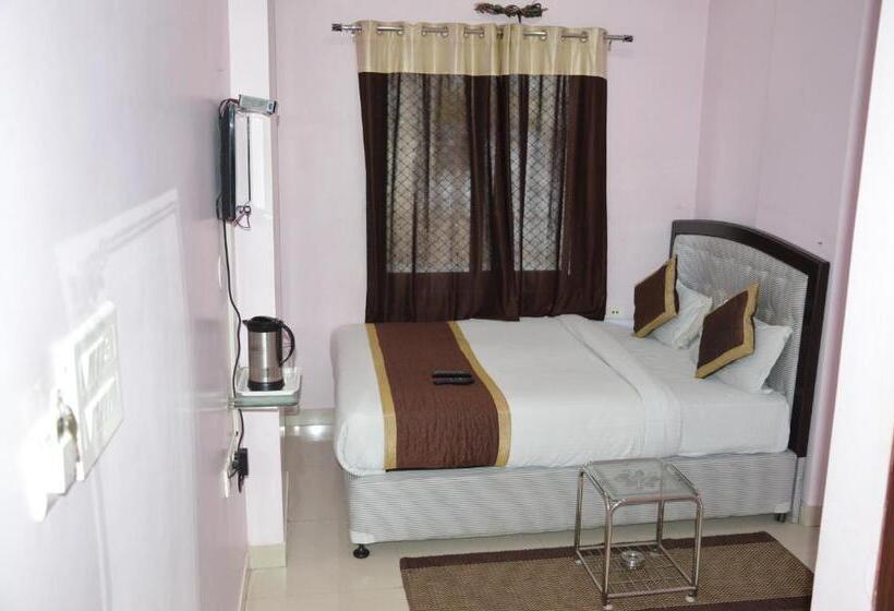 이코노미 룸, Galaxy Inn