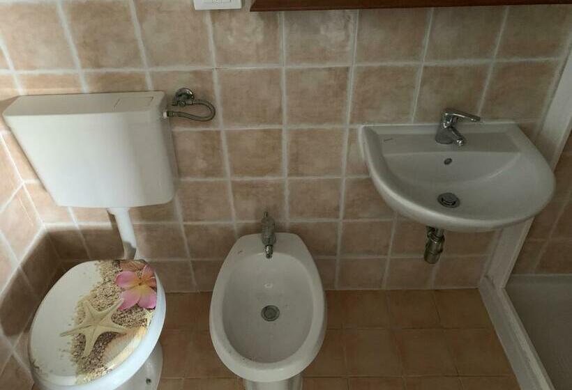 غرفة قياسية رباعية, Villaggio Benvivere