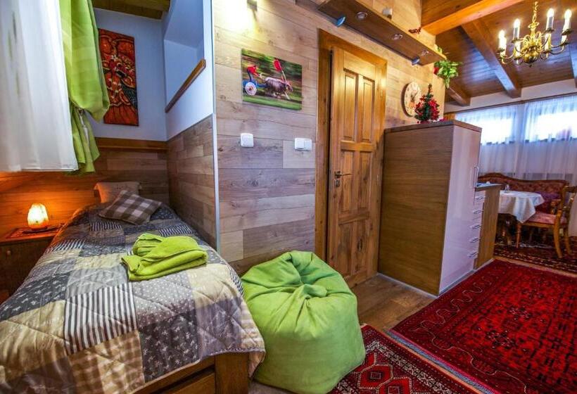 Апартаменты 1 Спальня с Балконом, Moroder Haus