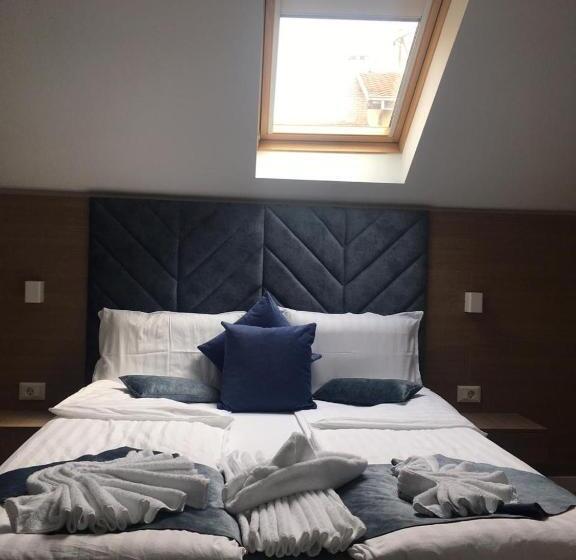 اتاق لوکس, Sleep Inn Prishtina