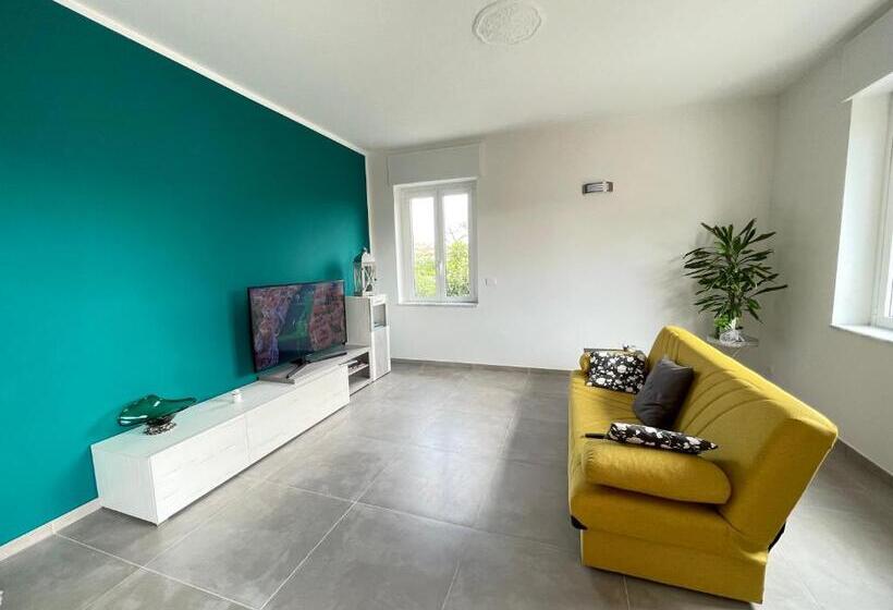 غرفة قياسية مزوَّدة بشُرفة, Villa Fiorita