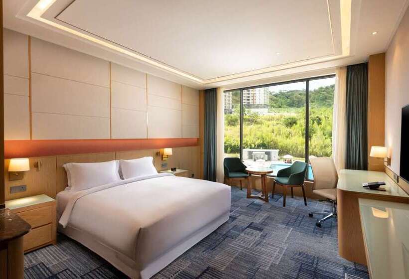 Стандартный Номер Кровать Кинг, Hilton Garden Inn Zhuhai Hengqin Sumlodol Park