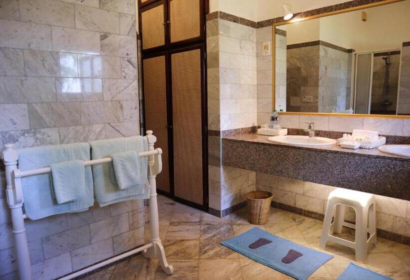 اتاق استاندارد با تخت بزرگ, Woburn Residence Club