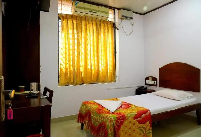 エコノミーシングルルーム, Ramanilayam Tourist Home