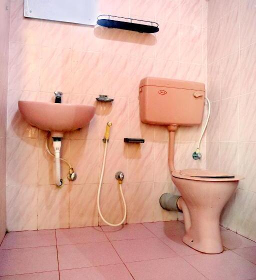 Семейный Номер, Ramanilayam Tourist Home