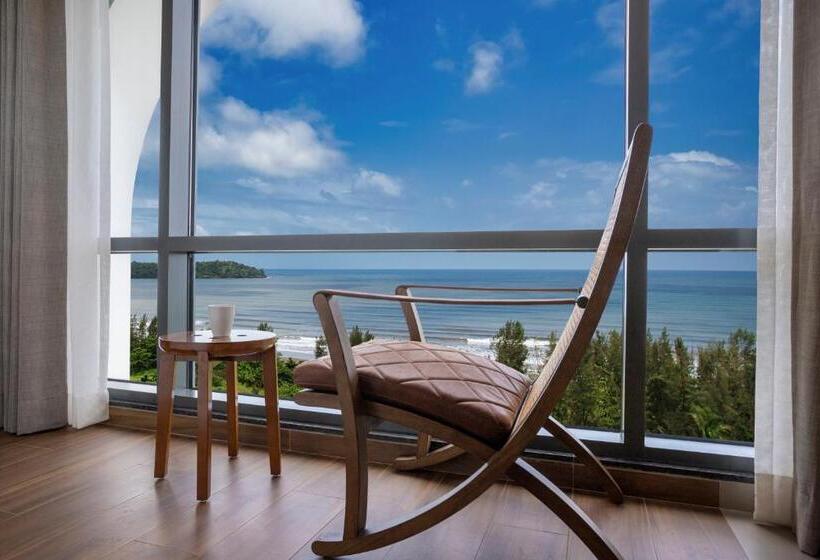 חדר דלוקס נוף לים, The Crescent