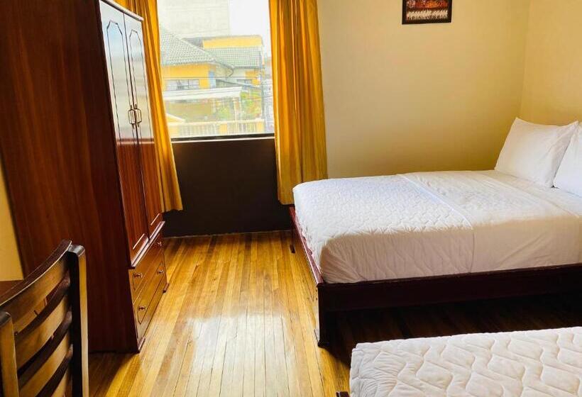3-Bett-Standardzimmer, Hostal Casa Franciscana